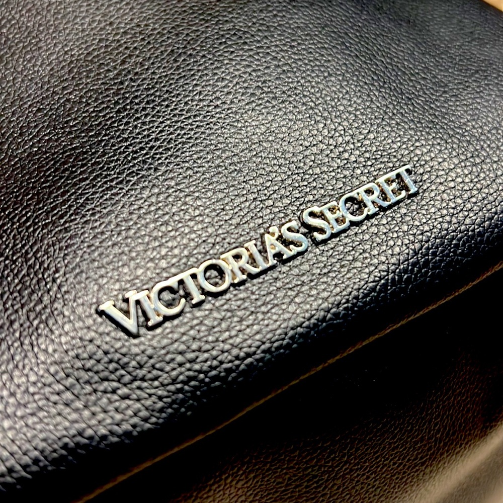 VICTORIA’S SECRET VS LIMITED EDITION Runway Backpack - Picture 8 of 13